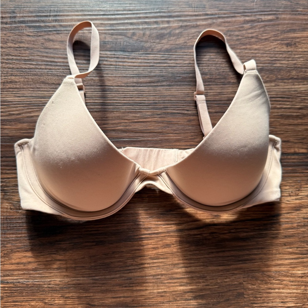 SKIMS Plunge Bra